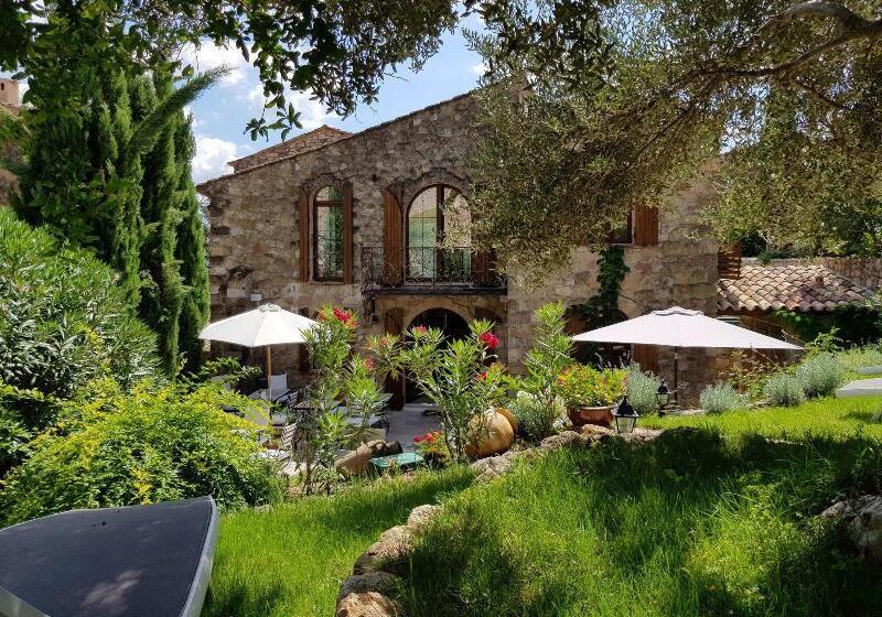 פנסיון Villa Arca