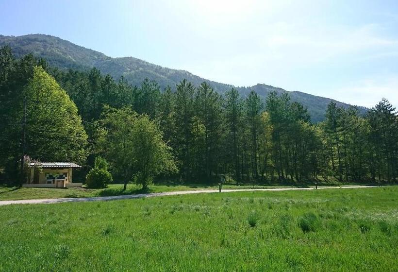 هتل Camping Les Framboiseilles