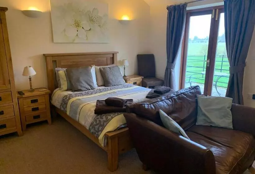 هتل Weatherhead Farm