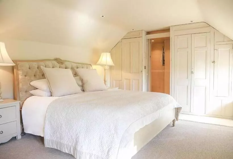 Hotelli Wiveton Bell