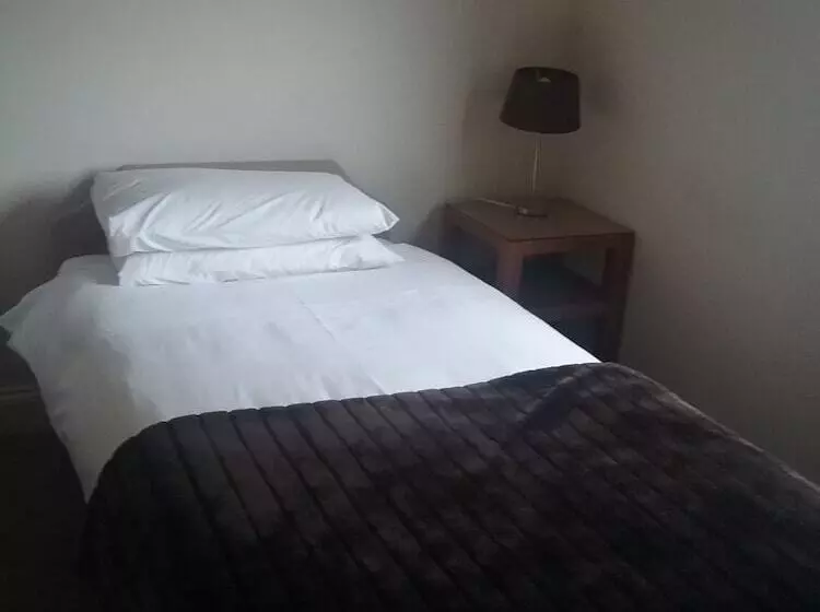 پانسیون Shangri La Bed And Breakfast