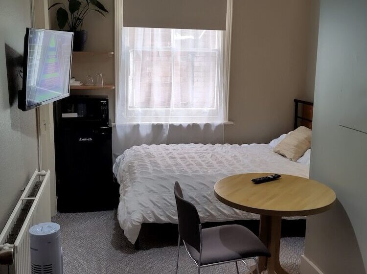 پانسیون Amherst Guesthouse