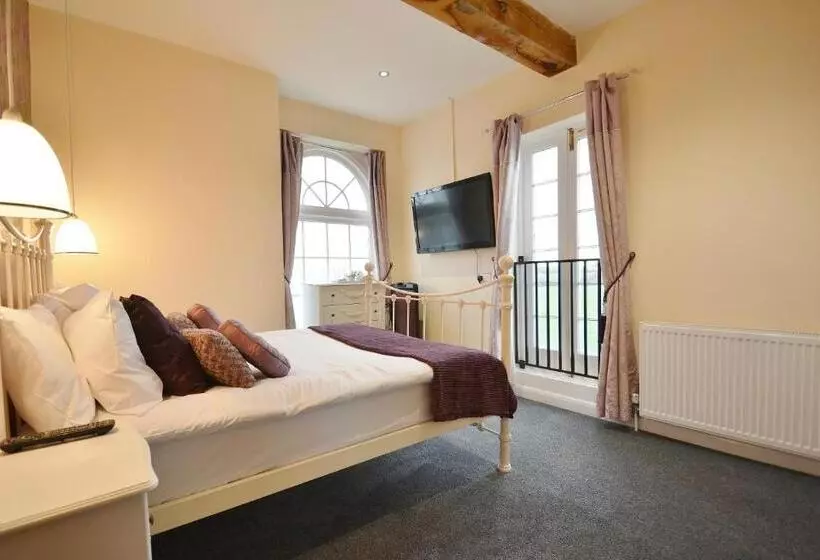 هاستل The Old Red Lion