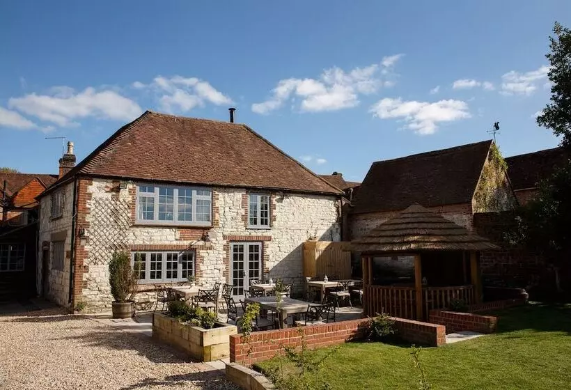 ユースホステル The White Hart, South Harting