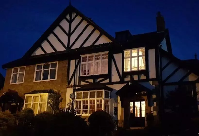 Majatalo Braehead Guest House