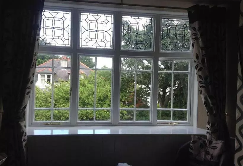 Majatalo Braehead Guest House