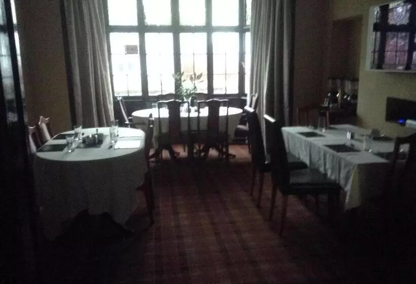 Majatalo Braehead Guest House