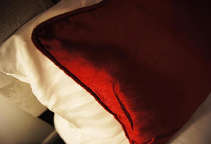 膳宿费 The Residence London City