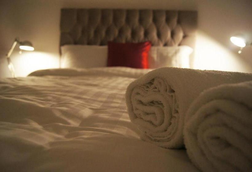 膳宿费 The Residence London City