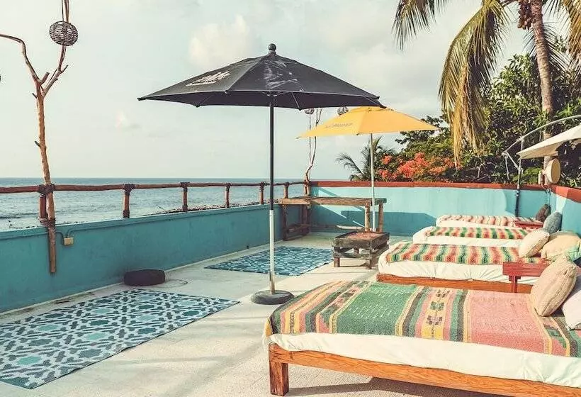Hotelli Peix Sayulita & Beach Club