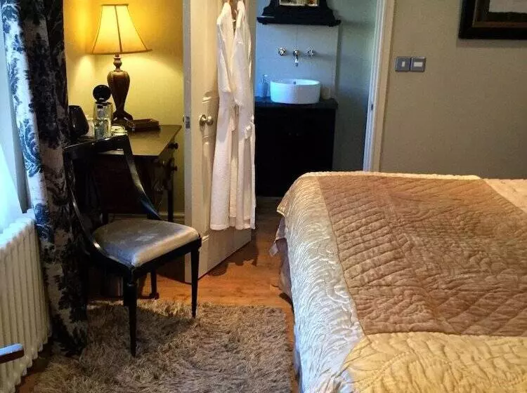 Hotelli The New White Lion