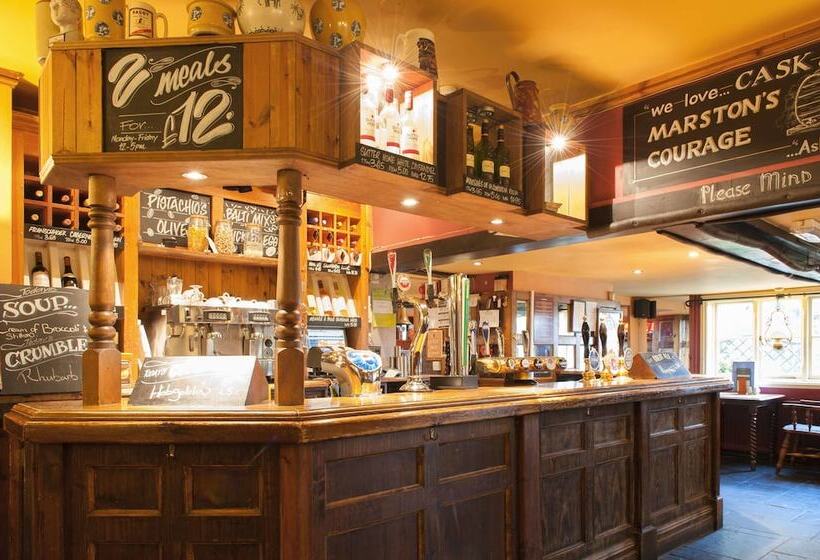 فندق Swan, Thatcham By Marston S Inns