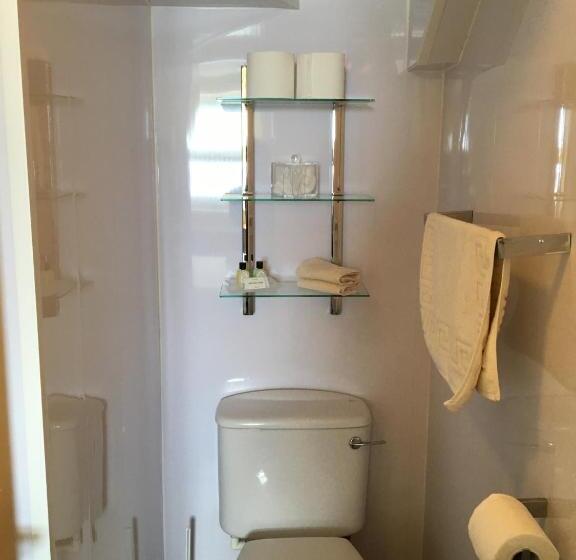 פנסיון Cubbon House