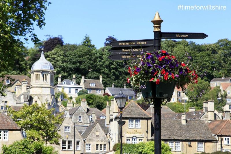 بنسيون Great Ashley Farm Bed And Breakfast & Shepherds Huts