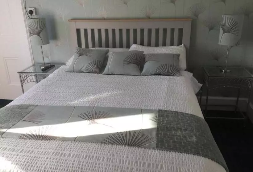 Majatalo Moraydale Guest House