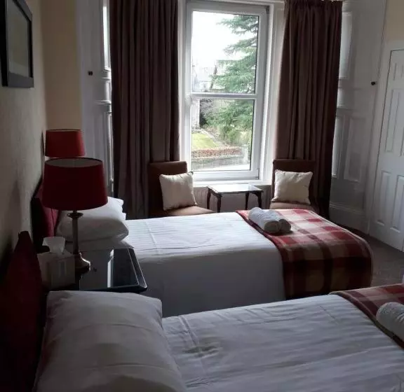 Majatalo Rowanlea Guest House