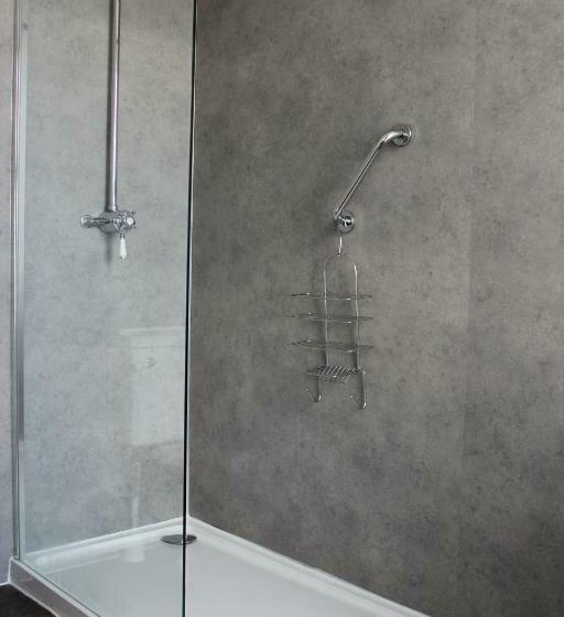 ペンション The Ashley