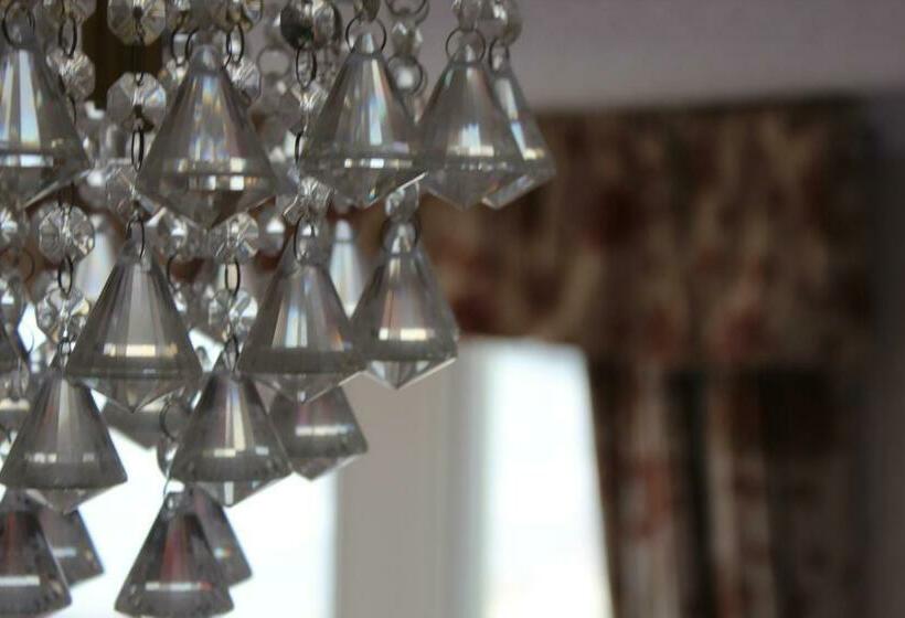 ペンション The Ashley