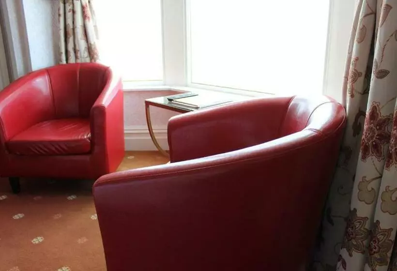 پانسیون The Ashley