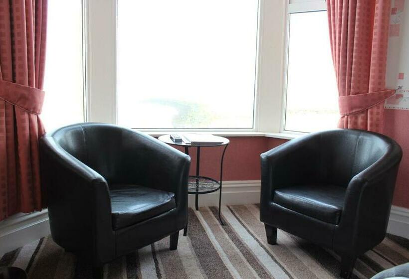 ペンション The Ashley