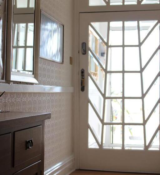 ペンション The Ashley