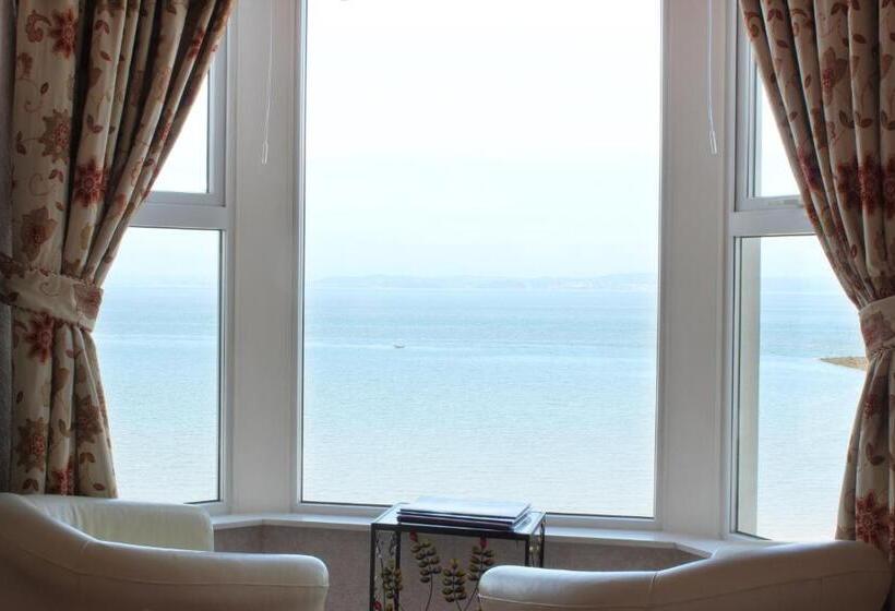 ペンション The Ashley