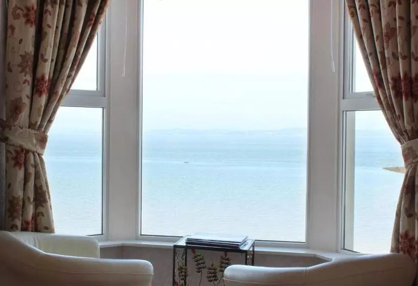 پانسیون The Ashley