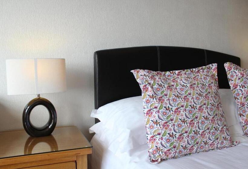 ペンション The Ashley