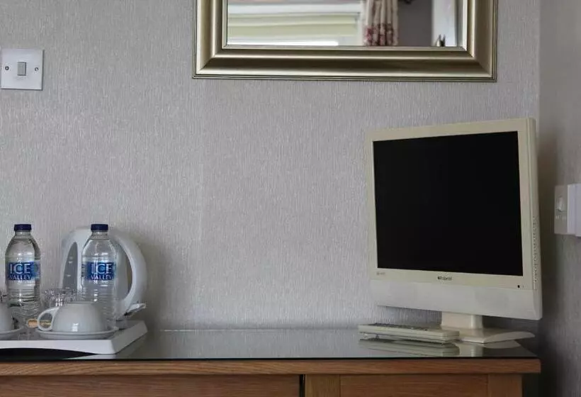 پانسیون The Ashley