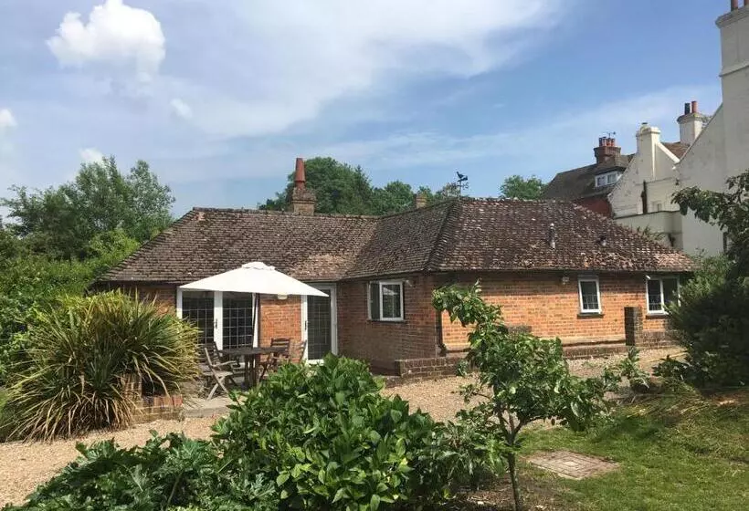 Majatalo Wartling Place Country House