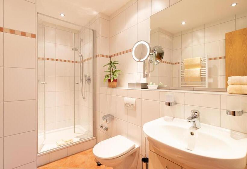 호스텔 Landgasthof Bären