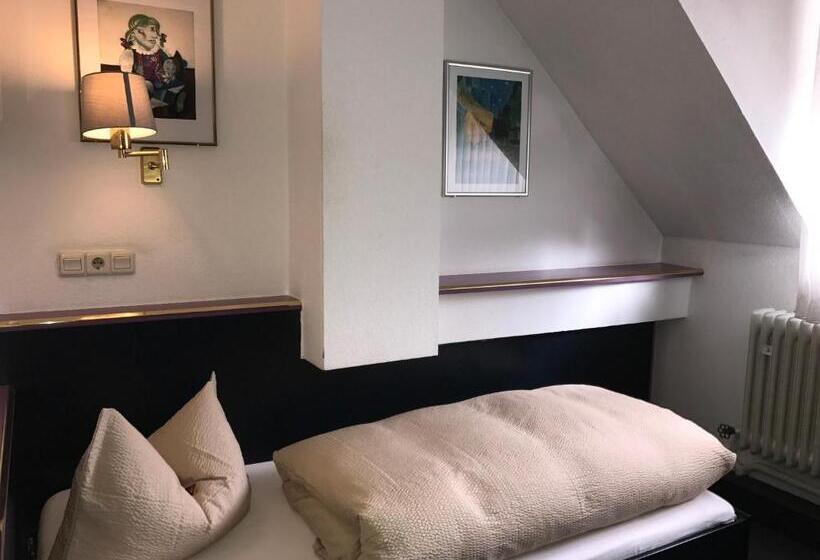 호텔 Landgasthof Grüner Baum Dittigheim