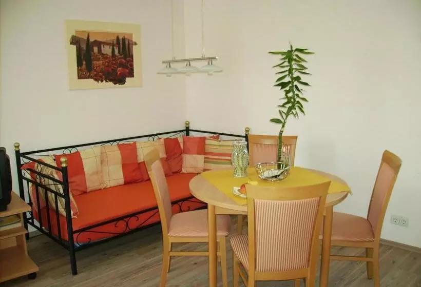 Majatalo Ferienweingut Port