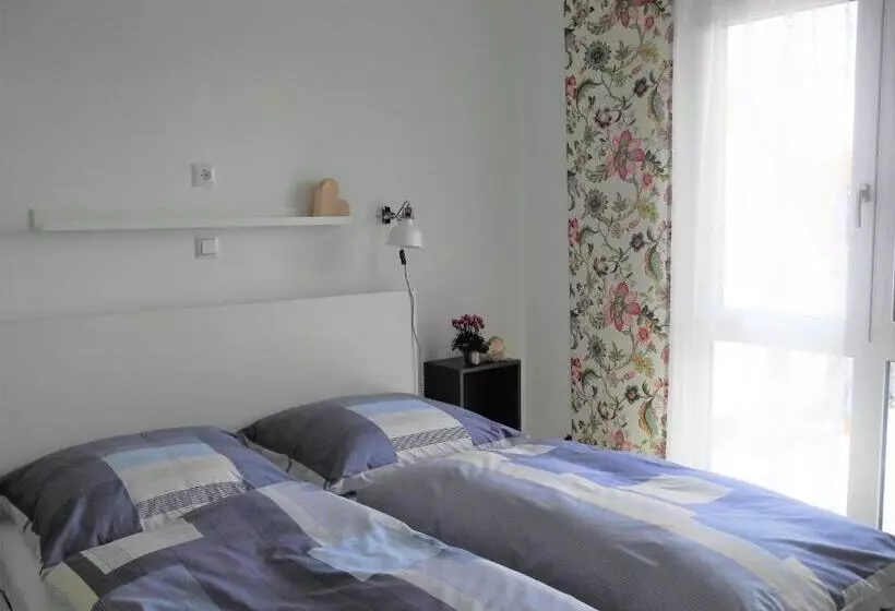 ペンション Gästehaus 26/2