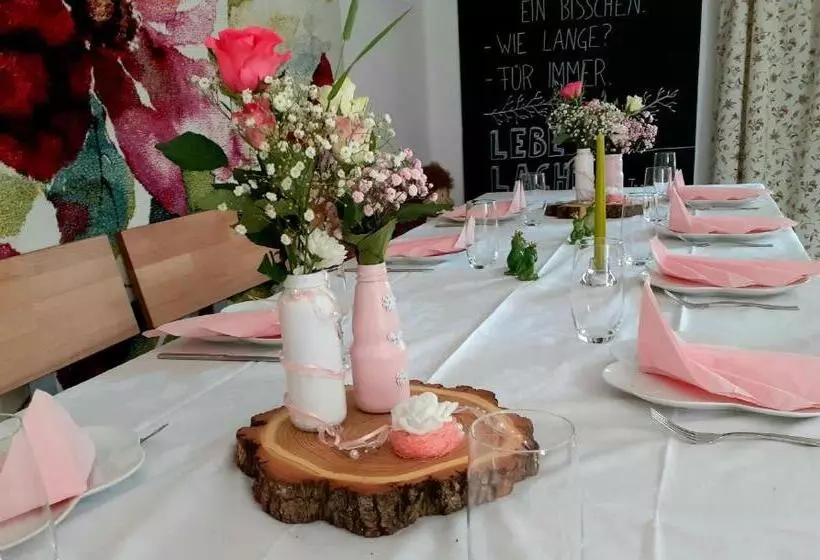 ペンション Gästehaus 26/2