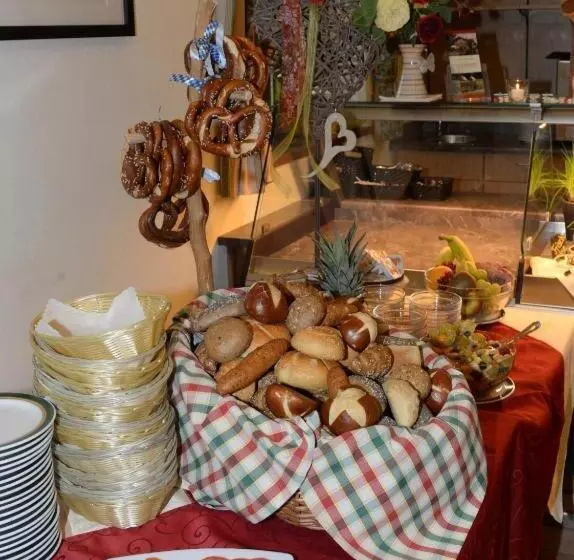 ホテル Cafe Wastelbauerhof   Urlaub Auf Dem Bauernhof