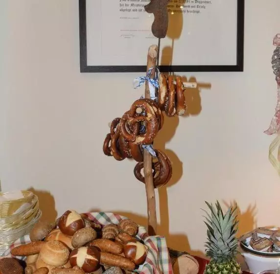 ホテル Cafe Wastelbauerhof   Urlaub Auf Dem Bauernhof