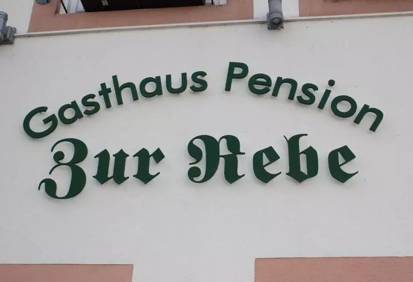 Retkeilymaja Gasthaus Zur Rebe