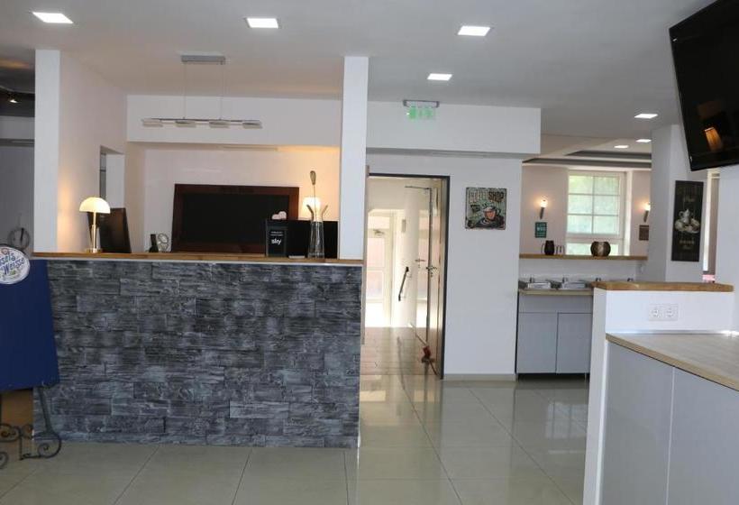 Vandrarhem Gästehaus Bismarck