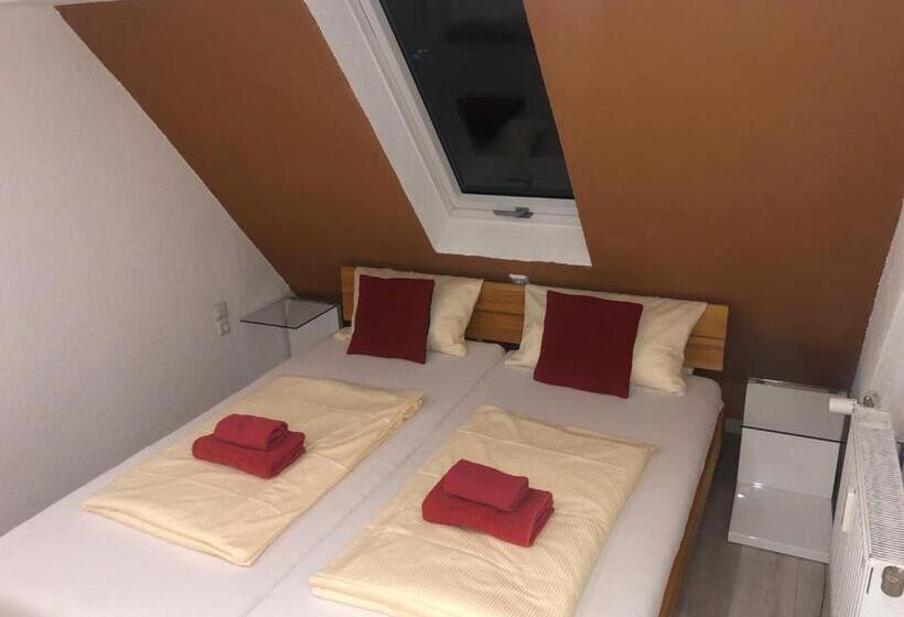 Hospedaria Dionysos Traube