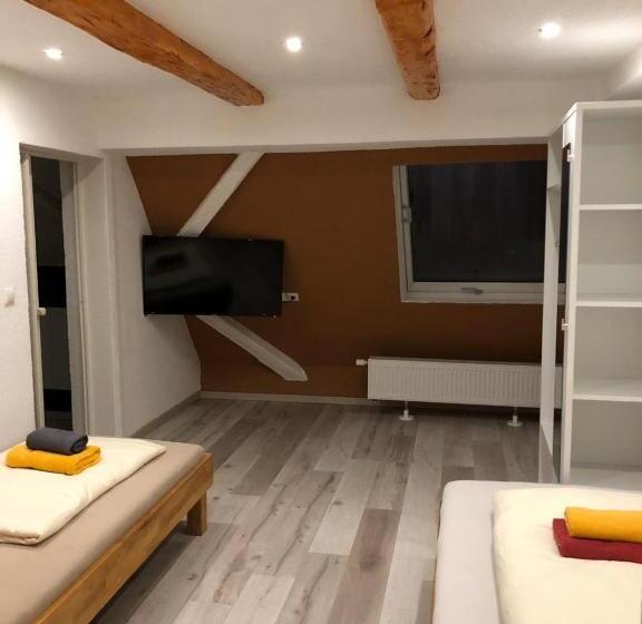 Hospedaria Dionysos Traube