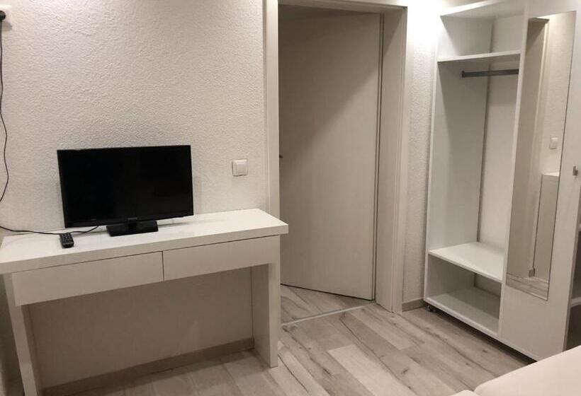 Hospedaria Dionysos Traube