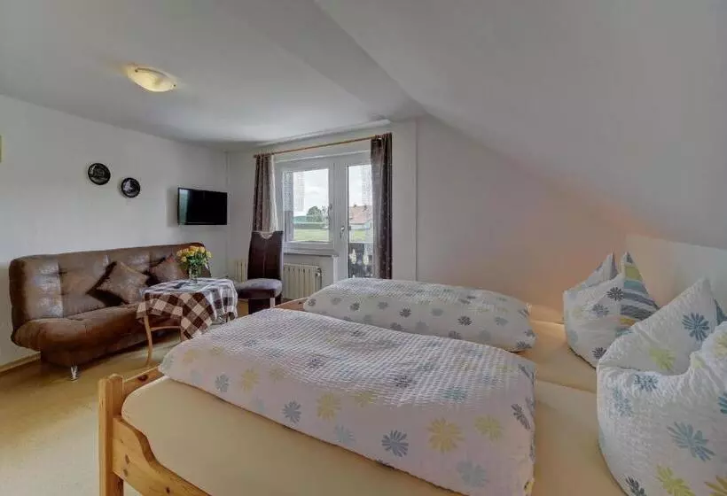 Retkeilymaja Gasthaus Zur Einkehr