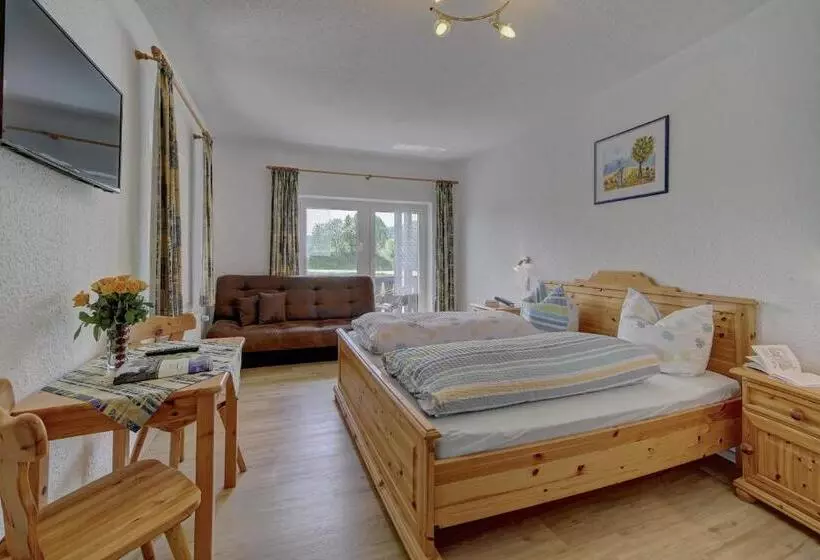 Retkeilymaja Gasthaus Zur Einkehr