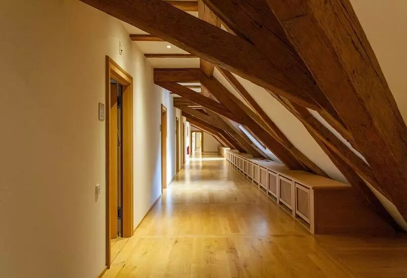 ユースホステル Gästehaus St. Georg   Weltenburger Klosterbetriebe Gmbh