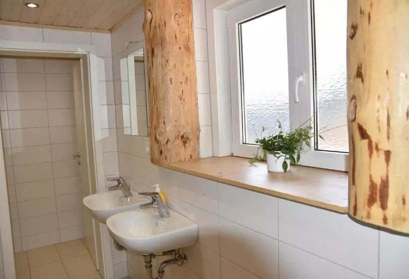 Retkeilymaja Naturfreundehaus Veilbronn