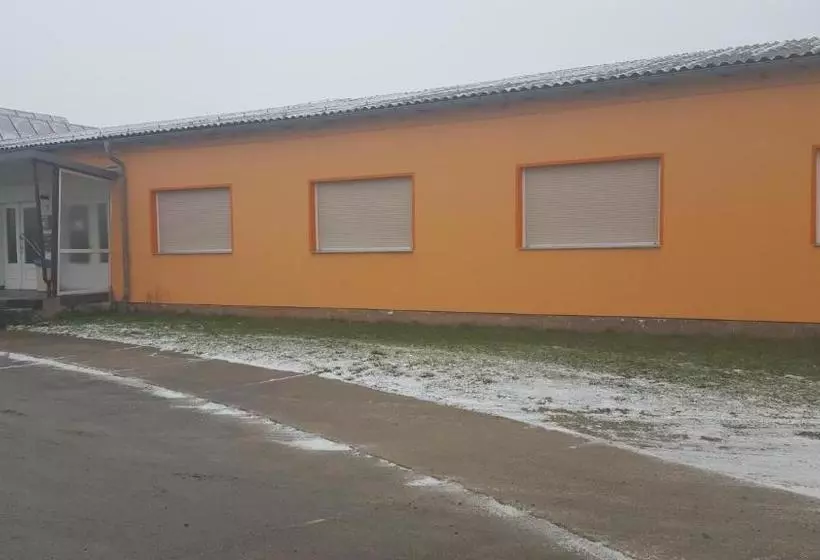 Gästepension   Elsterland Am Sport  Und Freizeitpark