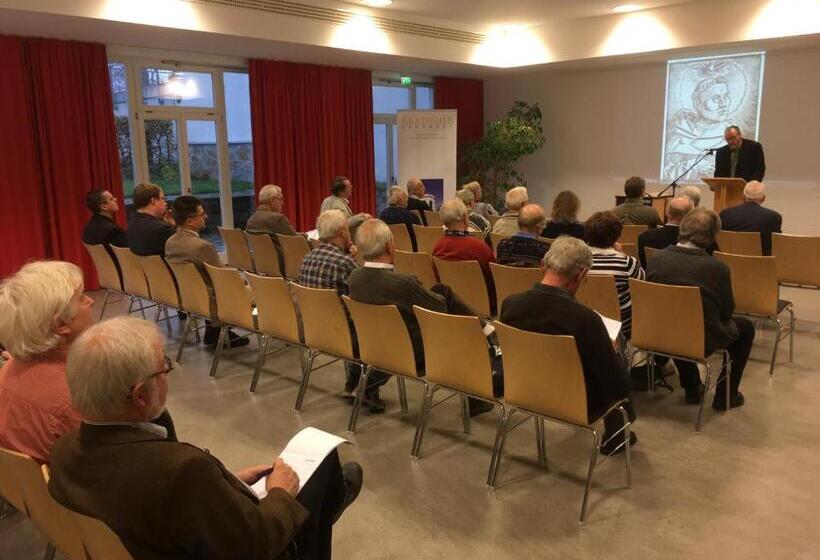 Пансион Komenský Gäste  Und Tagungshaus