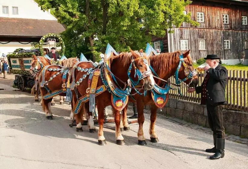 Majatalo Landhaus Cornelia
