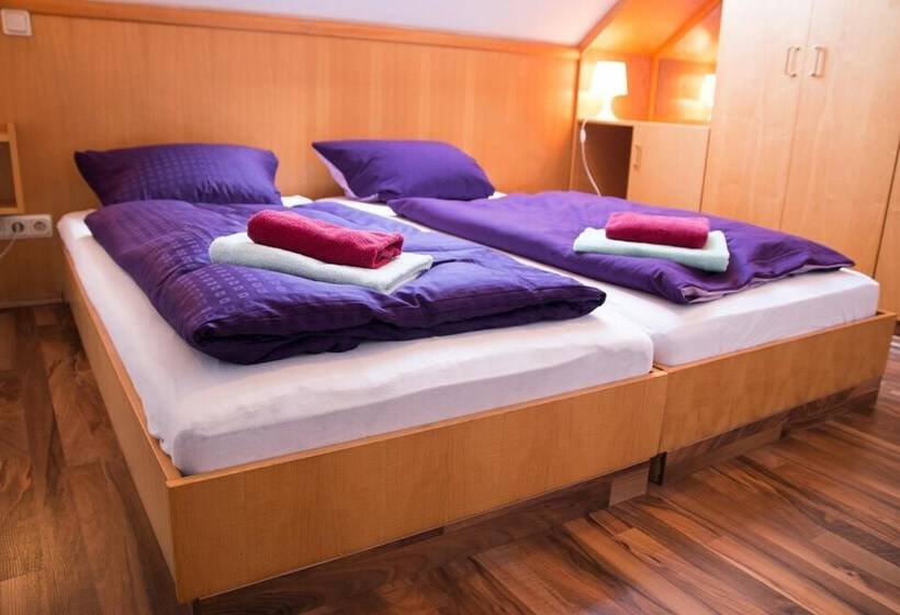 Pension Sachsenallee